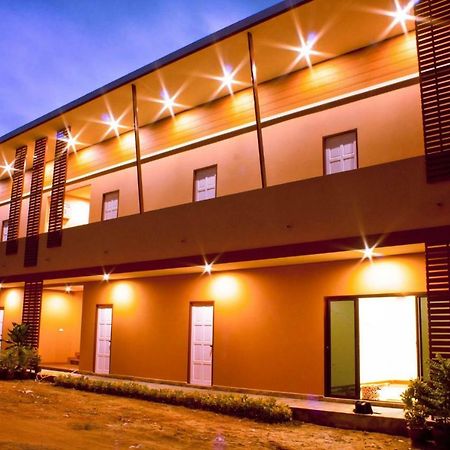 Bannamkang Hotel Nai Yang Beach Екстериор снимка